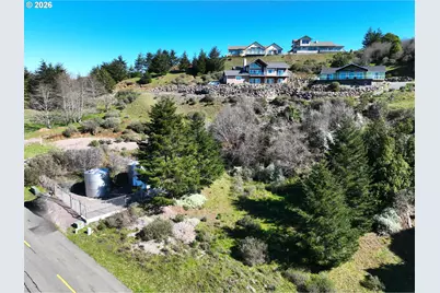 98007 Crown Terrace #7, Brookings, OR 97415 - Photo 3