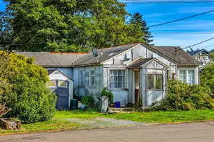 35895 8th St, Nehalem, OR 97131 - Photo 3