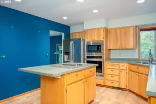 10585 SE Fairway Dr, Happy Valley, OR 97086 - Photo 15