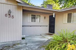 635 NW 8th Pl, Canby, OR 97013 - Photo 3