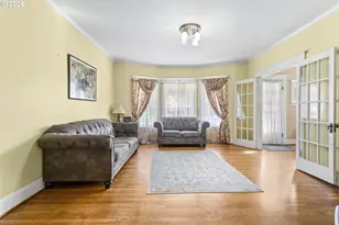 3027 SE Belmont St, Portland, OR 97214 - Photo 27