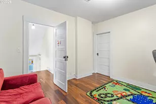 3027 SE Belmont St, Portland, OR 97214 - Photo 7