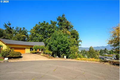 4324 Forsythia St, Springfield, OR 97478 - Photo 7