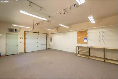 4324 Forsythia St, Springfield, OR 97478 - Photo 35