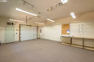 4324 Forsythia St, Springfield, OR 97478 - Photo 35