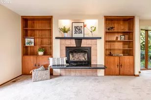 4495 Pinecrest Dr, Eugene, OR 97405 - Photo 9