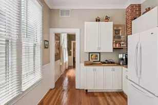 2632 NW Thurman St, Portland, OR 97210 - Photo 9