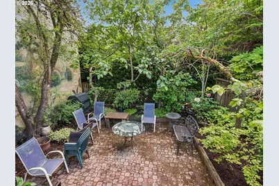2632 NW Thurman St, Portland, OR 97210 - Photo 41