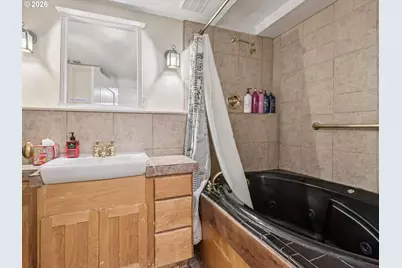 2632 NW Thurman St, Portland, OR 97210 - Photo 35