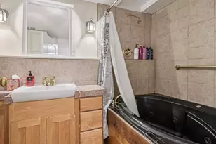 2632 NW Thurman St, Portland, OR 97210 - Photo 35