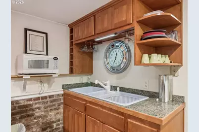 2632 NW Thurman St, Portland, OR 97210 - Photo 31