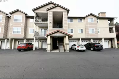 10734 NE Holly St #307, Hillsboro, OR 97006 - Photo 3