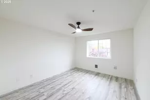 10734 NE Holly St, Hillsboro, OR 97006 - Photo 15