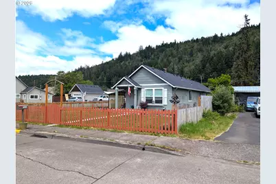 76442 Laurel St, Oakridge, OR 97463 - Photo 37
