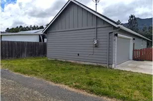 76442 Laurel St, Oakridge, OR 97463 - Photo 27