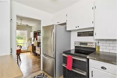 6923 NE Broadway, Portland, OR 97213 - Photo 17