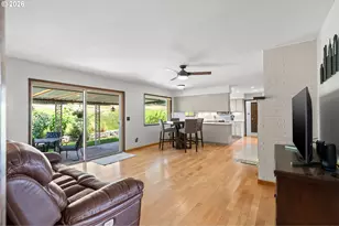 1041 NW 12th Dr, Pendleton, OR 97801 - Photo 15