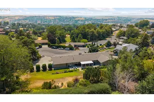 1041 NW 12th Dr, Pendleton, OR 97801 - Photo 7
