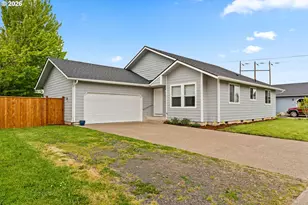 1107 Echo Hollow Rd, Eugene, OR 97402 - Photo 1