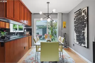 634 N Hayden Bay Dr, Portland, OR 97217 - Photo 9