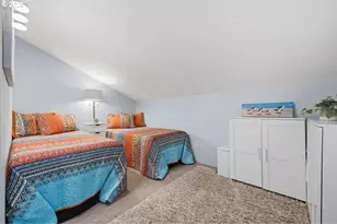 634 N Hayden Bay Dr, Portland, OR 97217 - Photo 25