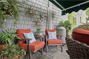 634 N Hayden Bay Dr, Portland, OR 97217 - Photo 27