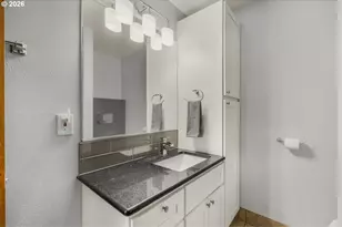 12295 SE Main St, Portland, OR 97233 - Photo 19