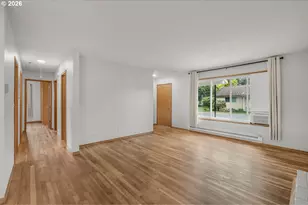 12295 SE Main St, Portland, OR 97233 - Photo 9