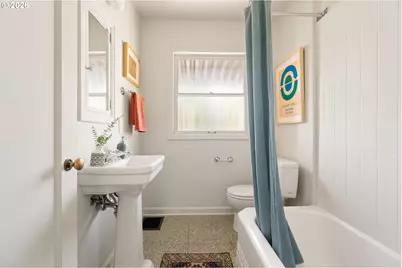 2825 SE Hawthorne Blvd, Portland, OR 97214 - Photo 21