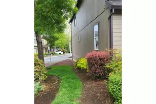 667 SE 5th Ave, Hillsboro, OR 97123 - Photo 15