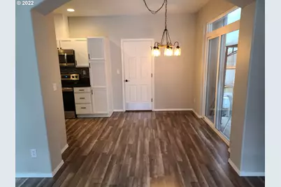 667 SE 5th Ave, Hillsboro, OR 97123 - Photo 3