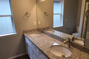 667 SE 5th Ave, Hillsboro, OR 97123 - Photo 9