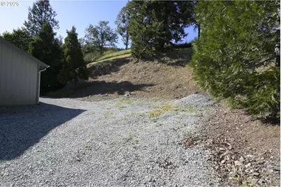 22282 Tiller Trail Hwy, Days Creek, OR 97429 - Photo 45