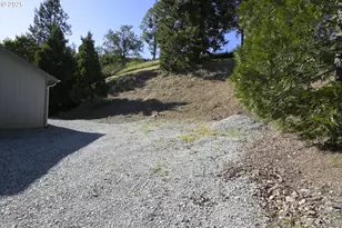 22282 Tiller Trail Hwy, Days Creek, OR 97429 - Photo 45