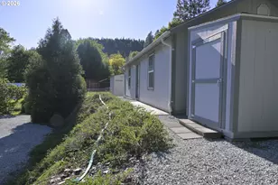 22282 Tiller Trail Hwy, Days Creek, OR 97429 - Photo 41