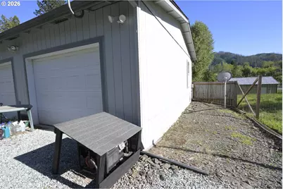 22282 Tiller Trail Hwy, Days Creek, OR 97429 - Photo 41