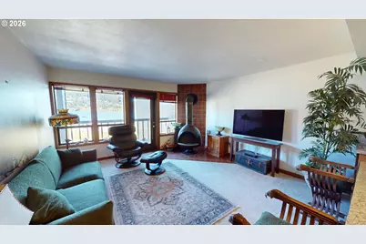 94304 Wedderburn Loop #414, Gold Beach, OR 97444 - Photo 5