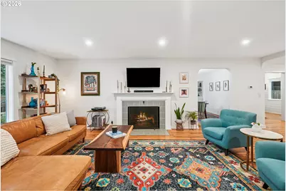 5915 SW Haines St, Portland, OR 97219 - Photo 11