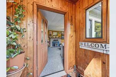 38230 Highway 30, Astoria, OR 97103 - Photo 11