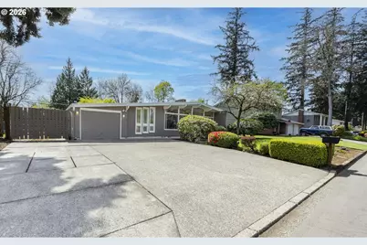 38 Kingsbury, Eugene, OR 97404 - Photo 3