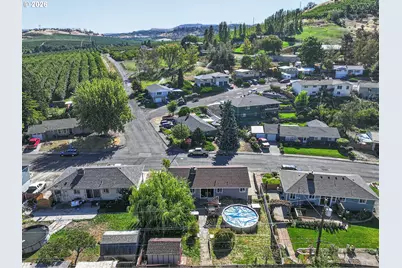 727 E 20th St, The Dalles, OR 97058 - Photo 35