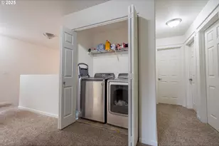 621 Jasmine Cir, Independence, OR 97351 - Photo 15