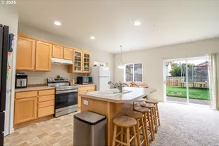 621 Jasmine Cir, Independence, OR 97351 - Photo 13