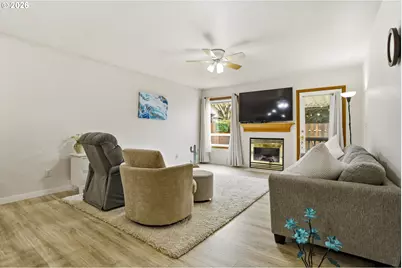 858 SW 24th St, Troutdale, OR 97060 - Photo 13