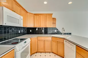 13801 NW 10th Ct, Vancouver, WA 98685 - Photo 5