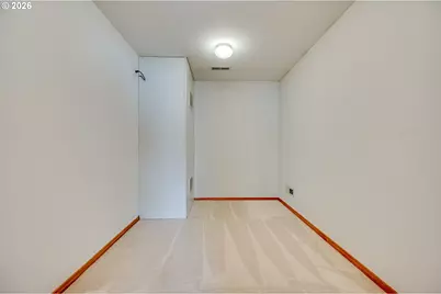 13801 NW 10th Ct #B8, Vancouver, WA 98685 - Photo 17