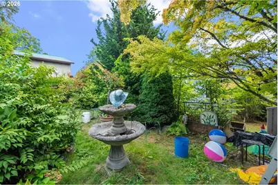 9107 N Van Houten Ave, Portland, OR 97203 - Photo 29