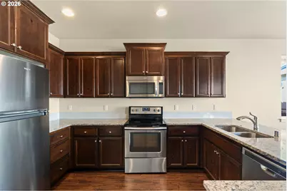 3010 NE 74th St, Vancouver, WA 98665 - Photo 5