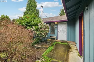 17511 SE Scrutton Ln, Milwaukie, OR 97267 - Photo 5