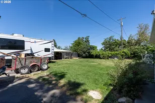 820 Parallel St, Milton-Freewater, OR 97862 - Photo 25